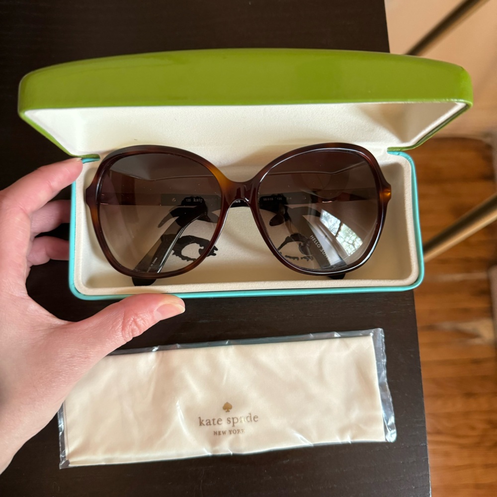 Never Worn New Kate Spade Sunglasses